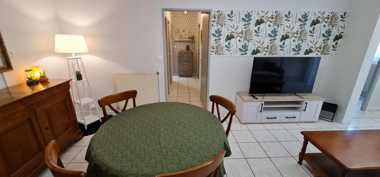 T2 55m² Confort Avec Jardin. Cuisine Et Equipements Neufs. Wifi Tv Parking Apartment *