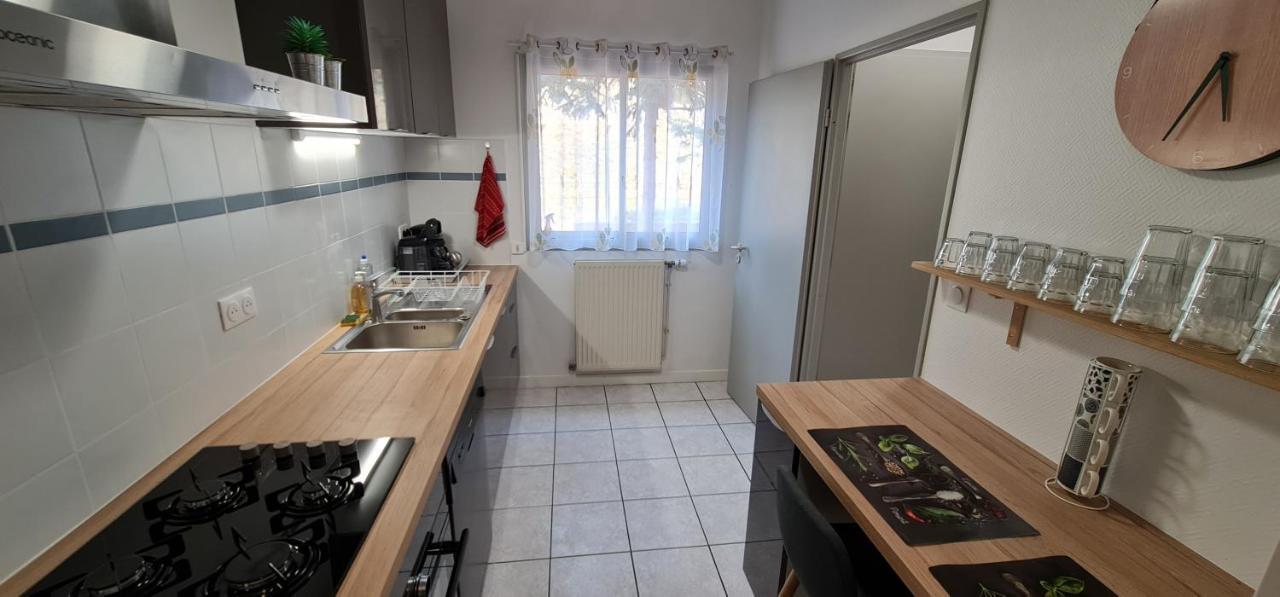 T2 55m² Confort Avec Jardin. Cuisine Et Equipements Neufs. Wifi Tv Parking Apartment *